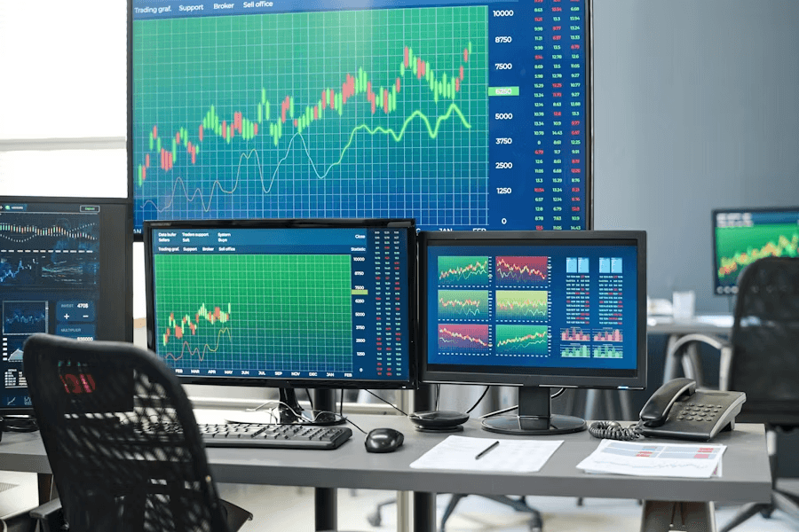 10 Best Programming Languages for Finance and FinTech